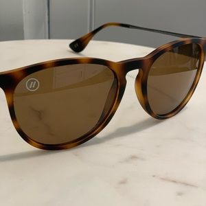 Blenders Eyewear Women’s Sunglasses